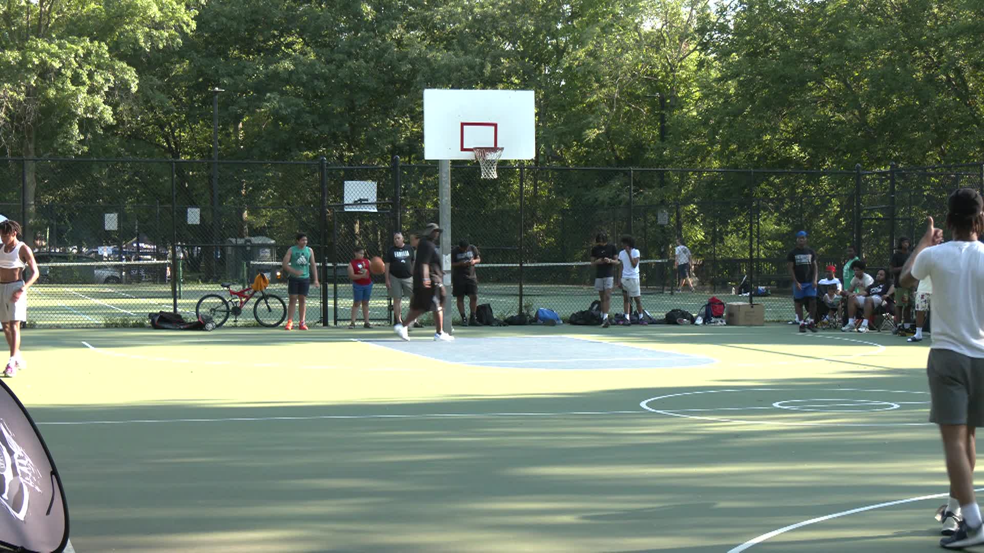 Thumbnail image for Hoops Collaborative Monday Night Runs Part 1 (07/08/2024)