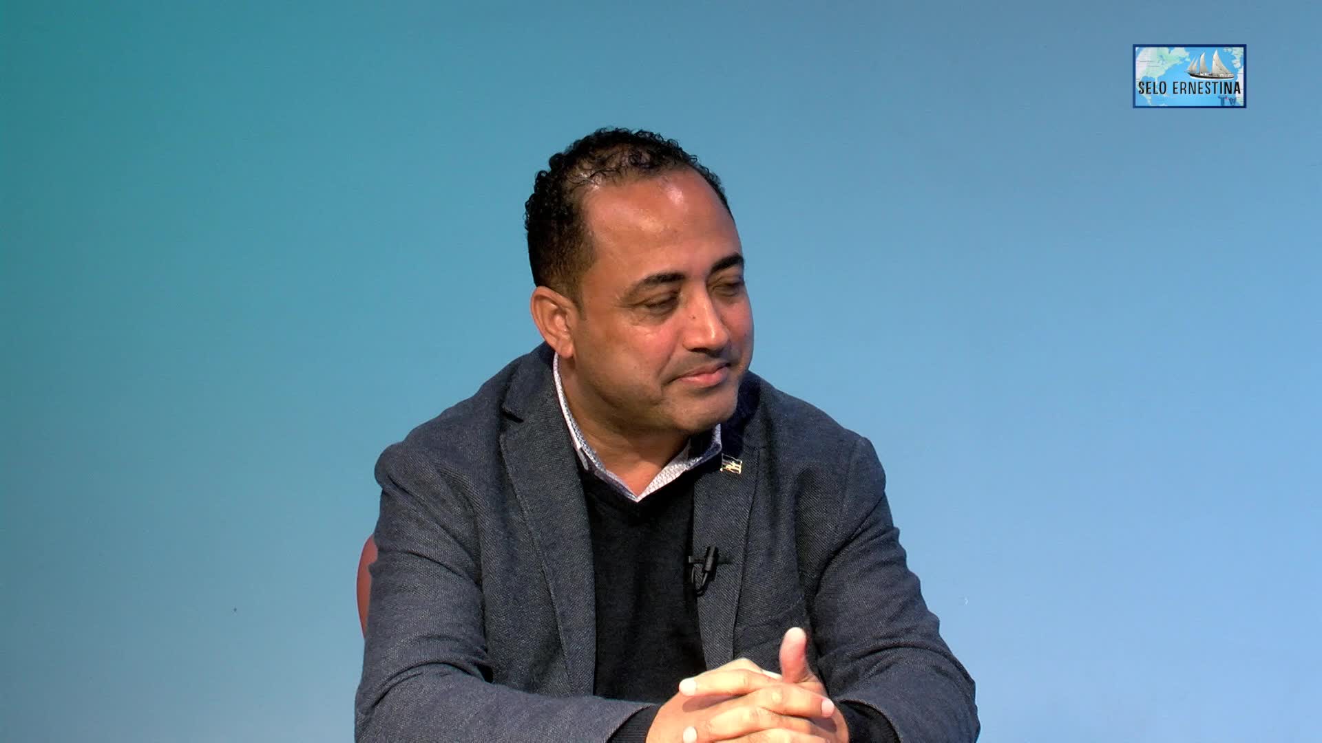 Thumbnail image for Selo Ernestina - Ep1165 (12/15/2023) Entrevista com Secretario do Estado Adj. do Primeiro Ministro de CV