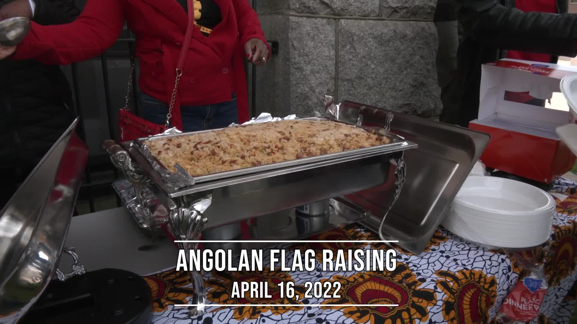 Thumbnail image for 2022-04-16-AngolanFlagRaising